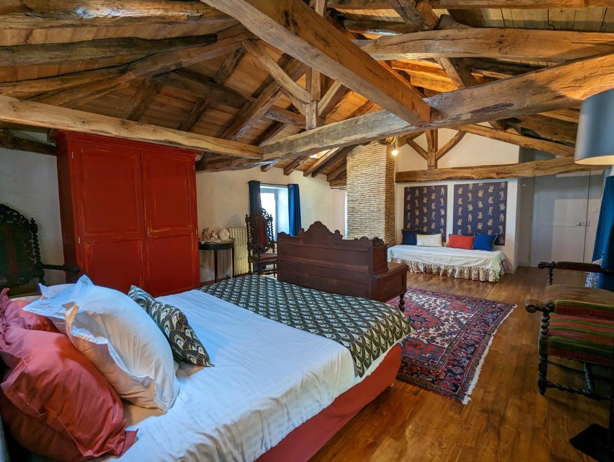Chateau De Lavaud Montbron Екстер'єр фото