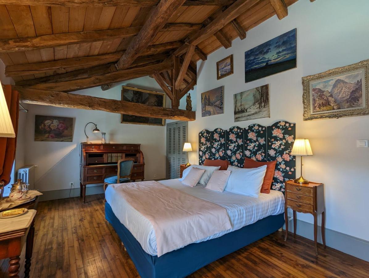 Chateau De Lavaud Montbron Екстер'єр фото